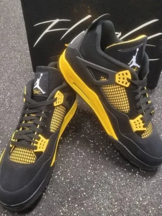 Jordan Other - Nike Air Jordan 4 Retro Thunder 2023